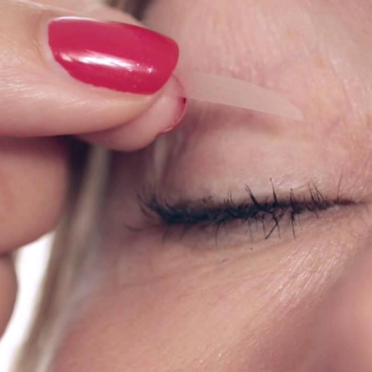 Say NO to Aging! Familiarize Yourself with this Anti Aging Eyelid Tape